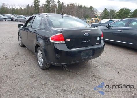2010 Ford Focus S from USA, damaged, VIN 1FAHP3EN6AW250271